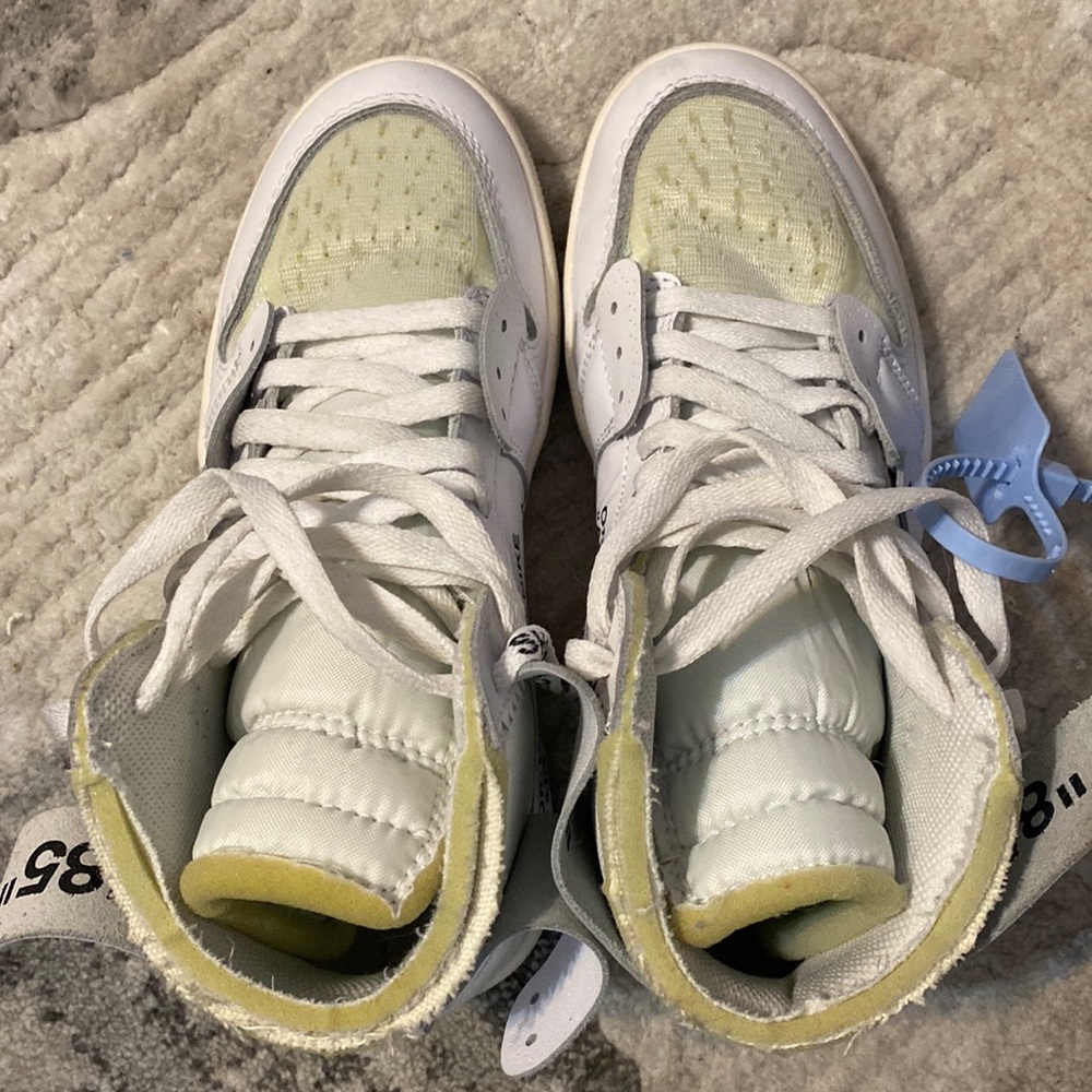 Offwhite Jordan 1 GS 5y